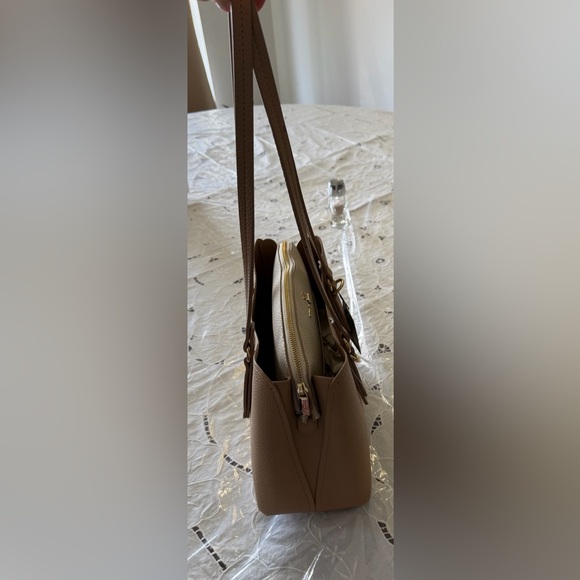 🤎 Neutral Structured Tote – Chic Everyday Handbag (NWT) Nanette Lepore - Picture 4 of 6